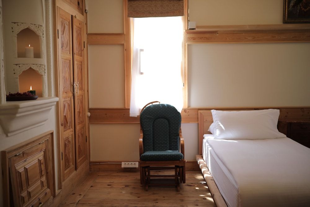 Melekli Konak Twin Room 14