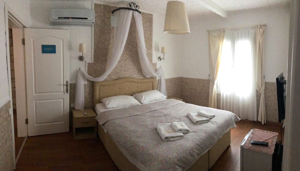 Nano Hotel Standard Double Room 6