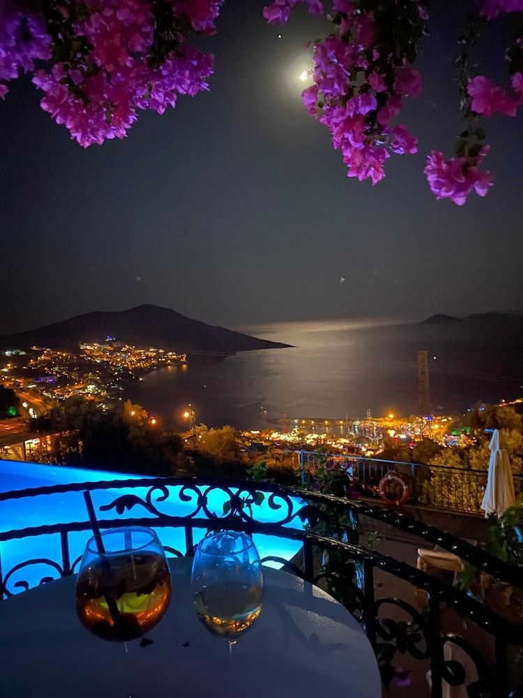 Mediteran Hotel