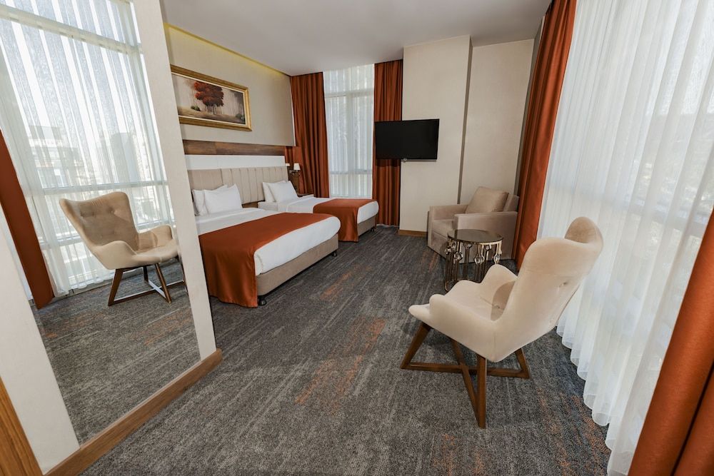 undefined Vespia Hotel 10