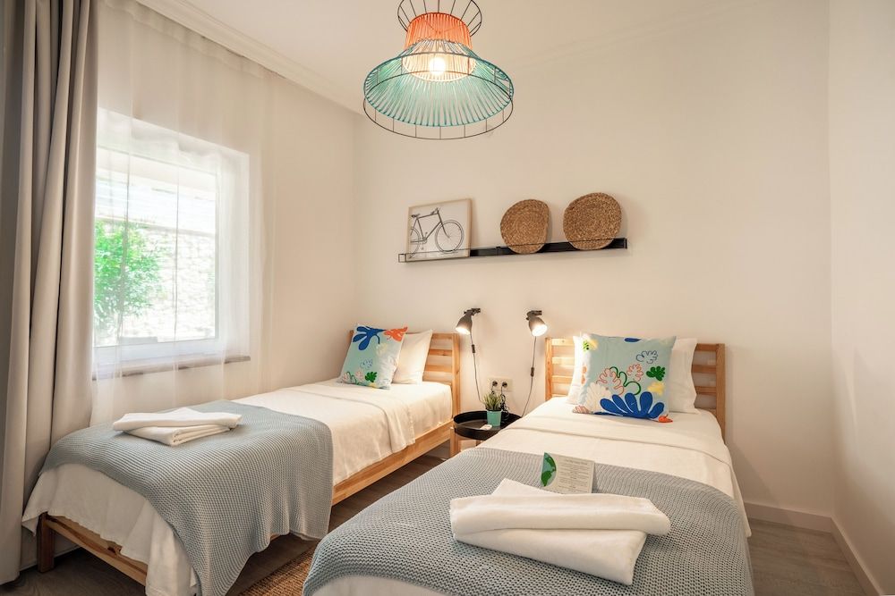 Family Apartment, 2 Bedrooms, Kitchen, Sea View
