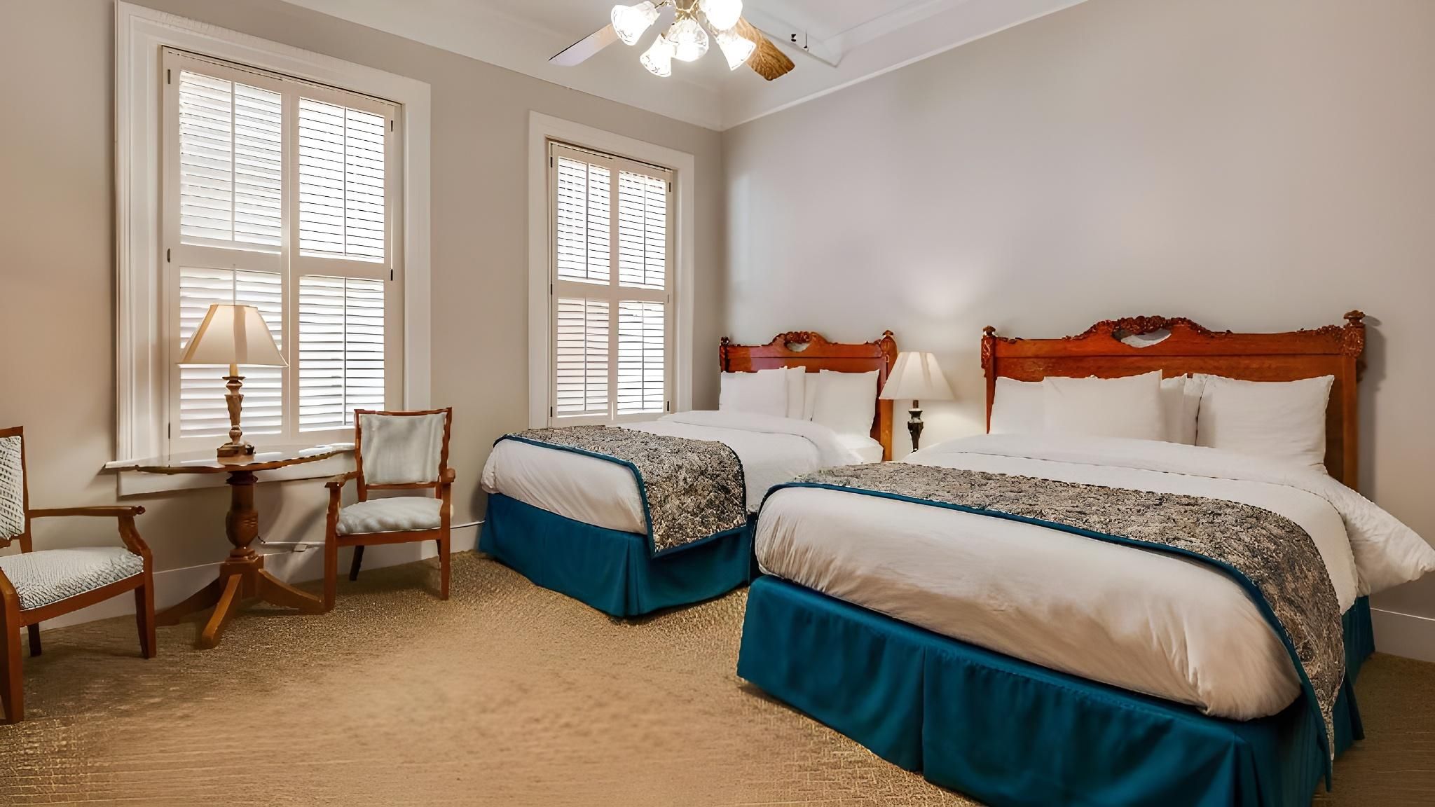 2 Queen Beds, Nonsmoking, Accessible