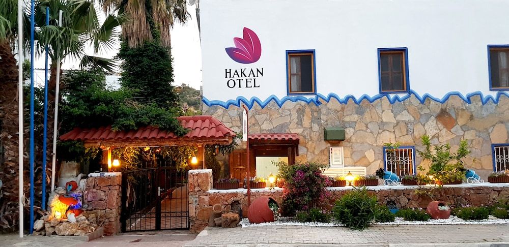 undefined Hakan Otel 6