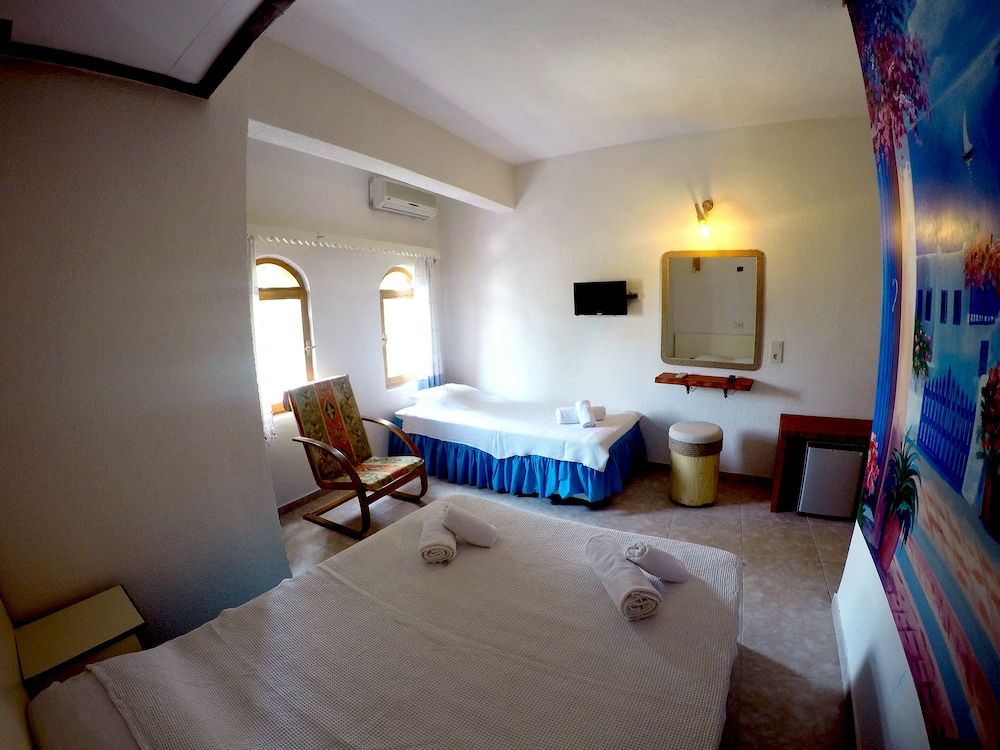 undefined Hakan Otel 3