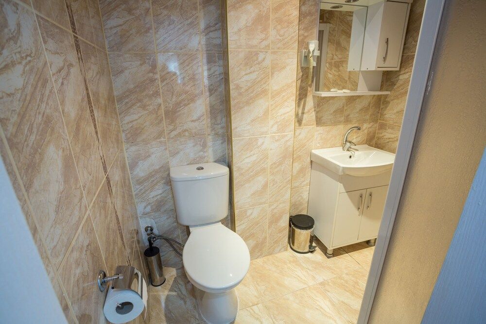 Istanbul House Family Apartment, 1 Bedroom, Refrigerator, City View 10