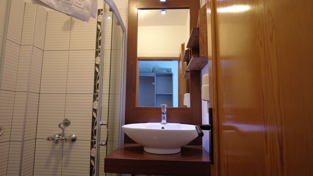 Gümbet Cove Hotel Standard Room, 1 Bedroom, Pool View, Beachfront 13