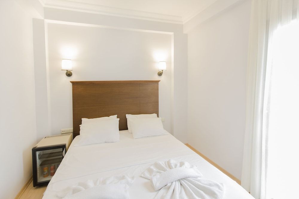 Bucoleon Hostel Economy Room, 1 Double Bed 2