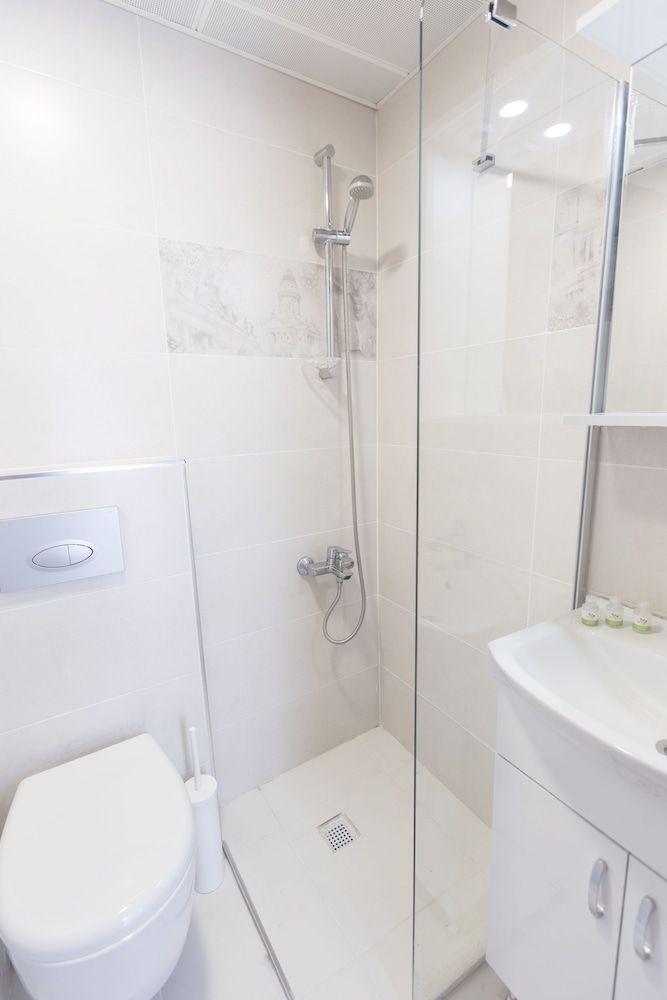 Bucoleon Hostel Economy Room, 1 Double Bed 4