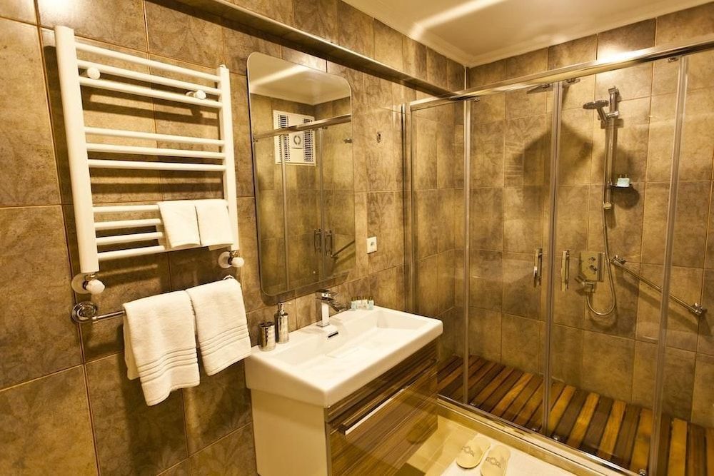 Evoda Residence Standard Condo, 1 Bedroom 2