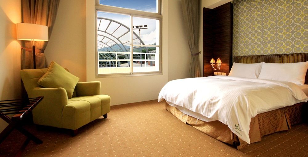 Mountain Fish Water Boutique Hotel Family Quadruple Room 2