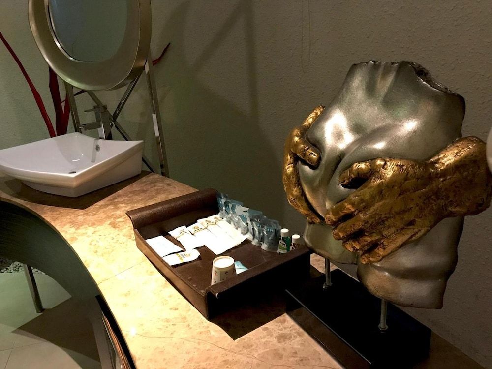 undefined Fortune Villa Motel 10