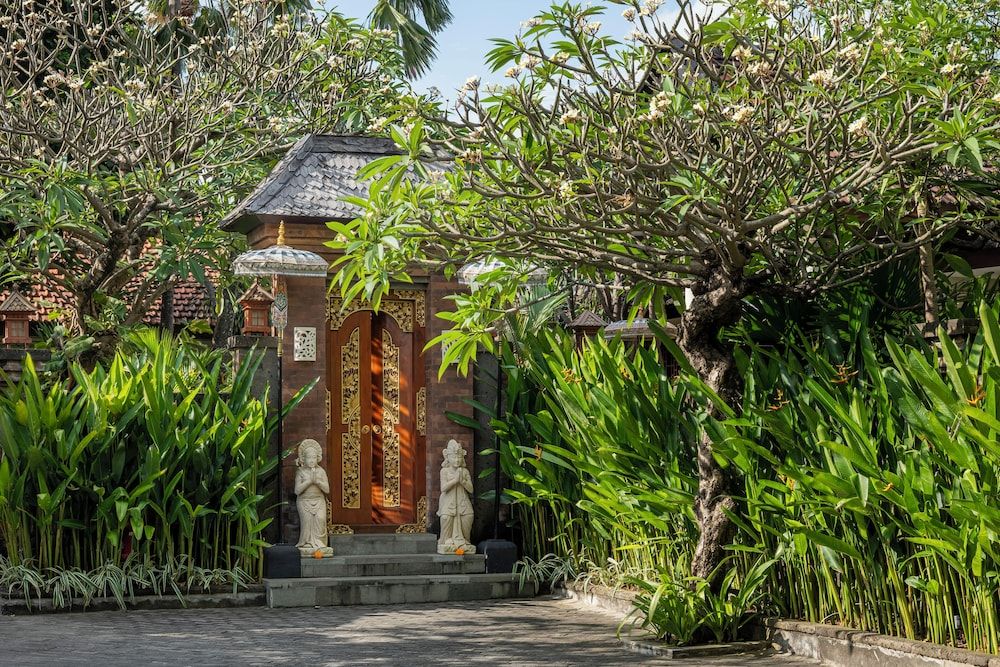 undefined Kuta Seaview Beach Resort 4