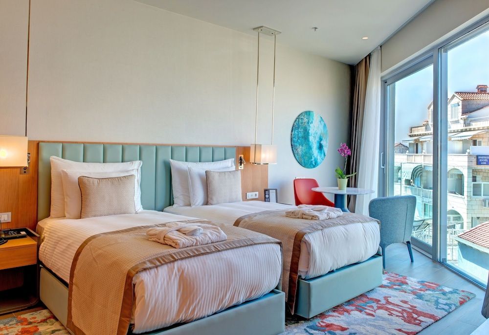 Rixos Premium Dubrovnik Standard Twin Room, 2 Twin Beds 5
