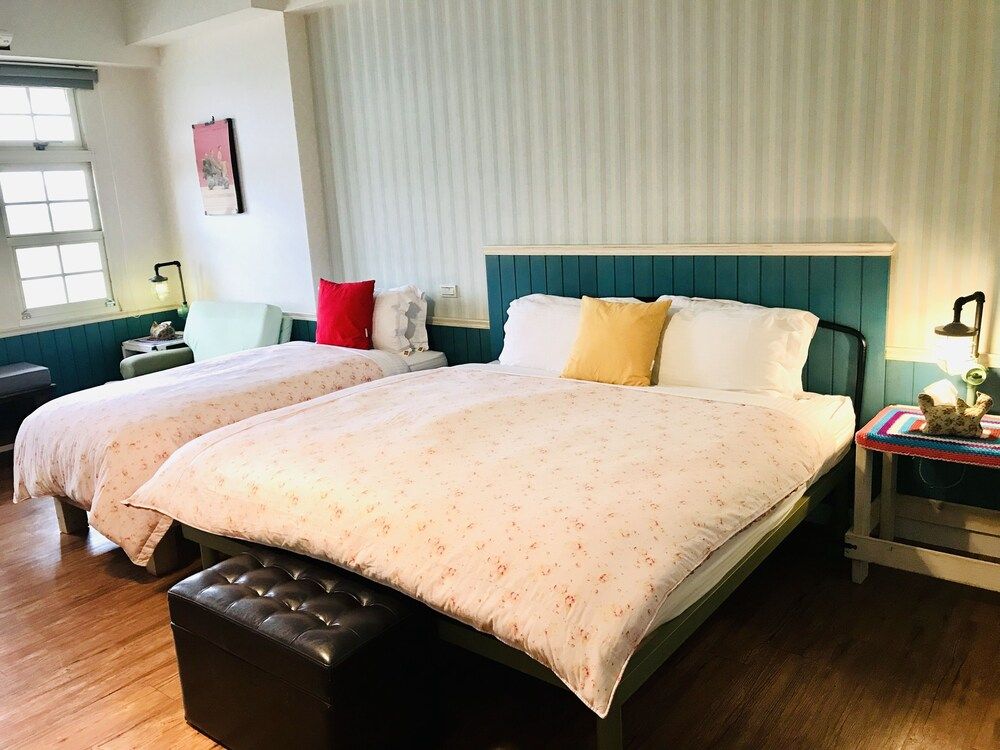 MiCarro B&B Signature Triple Room 4