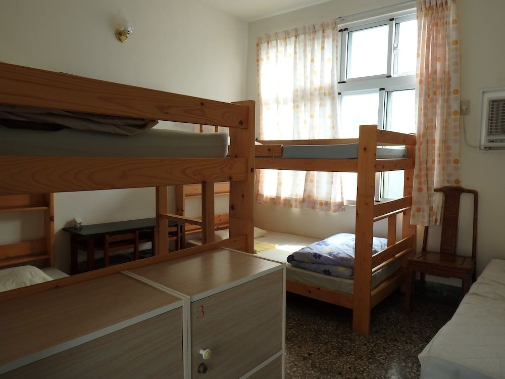 Room for 5 persons