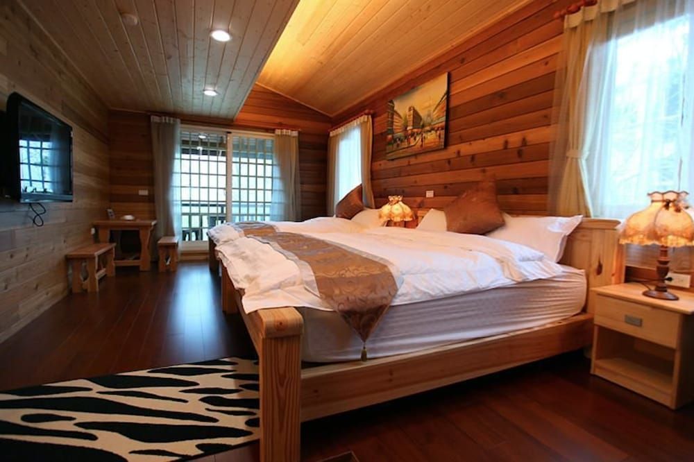 North Zart Homestay Log Cabin Quadruple Room (201) 2