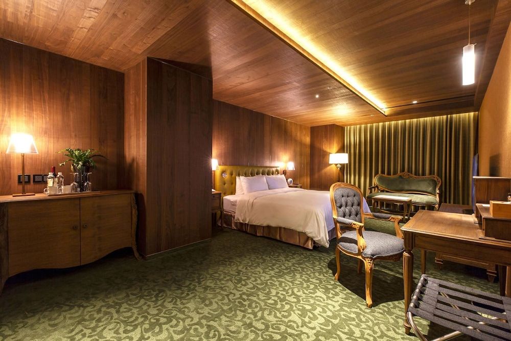 Inhouse Hotel Grand Premium Suite