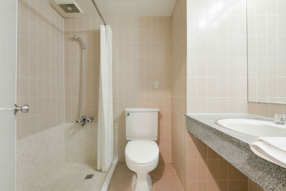 Back Home Hotel Economy Single Room, 1 Twin Bed 5