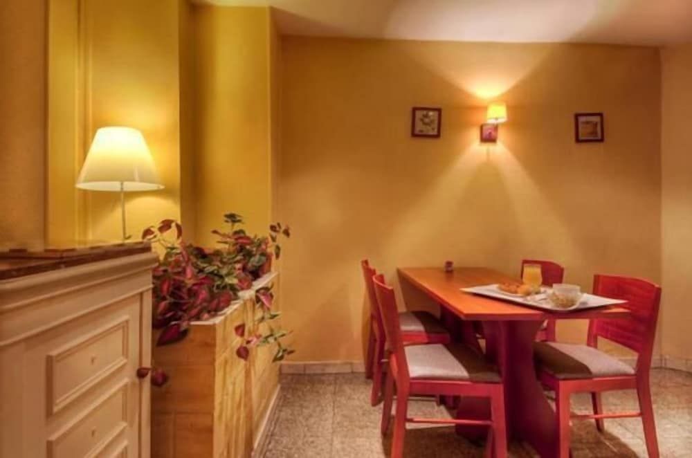 undefined Hotel de Paris Opéra 5