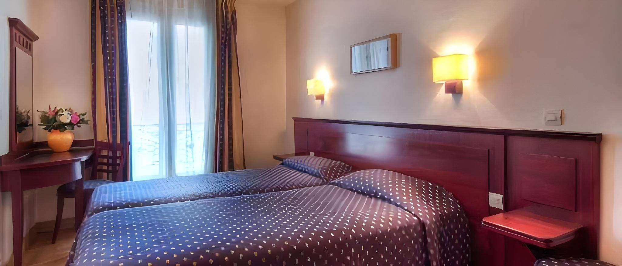 undefined Hotel de Paris Opéra 7