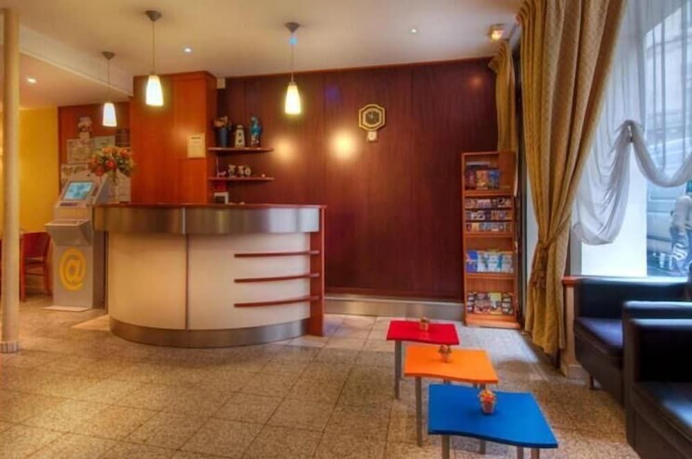 undefined Hotel de Paris Opéra 8