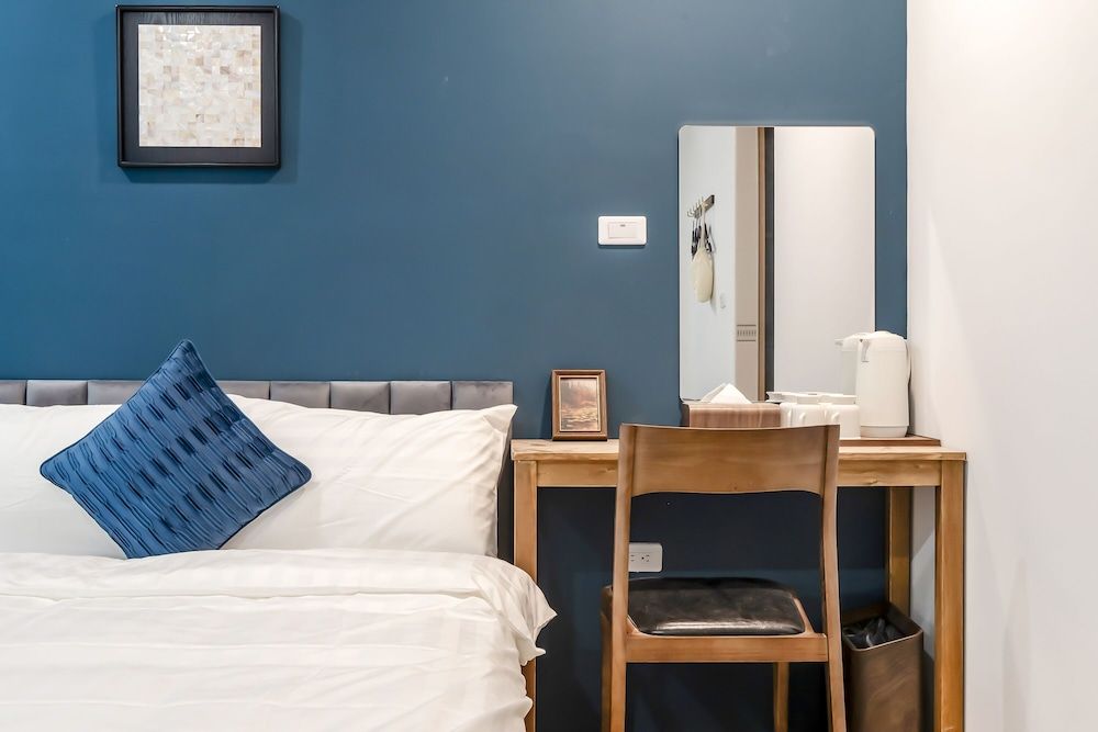 Sunset Mu Style Inn Standard Quadruple Room, No Windows 9