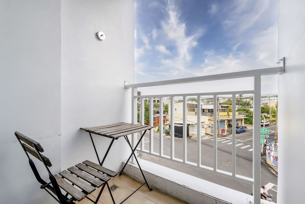 Sunset Mu Style Inn Deluxe Double Room, Balcony 8