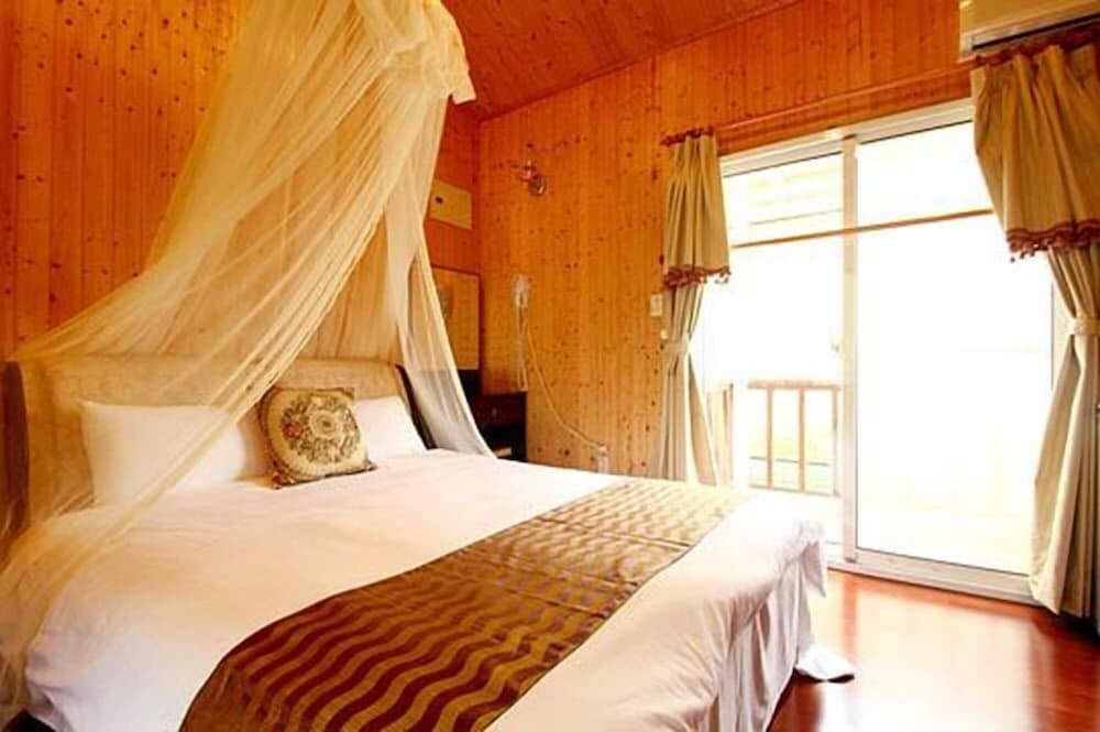 Phoenix Landscaping B&B Romantic Double Room 4