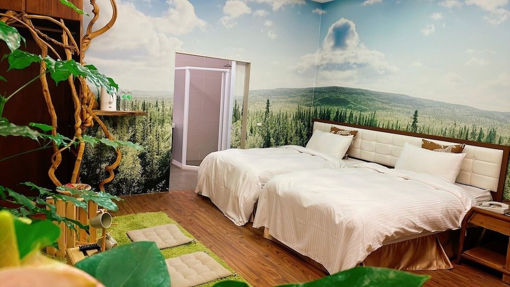 FlowerHome Signature Twin Room, 2 Twin Beds 2