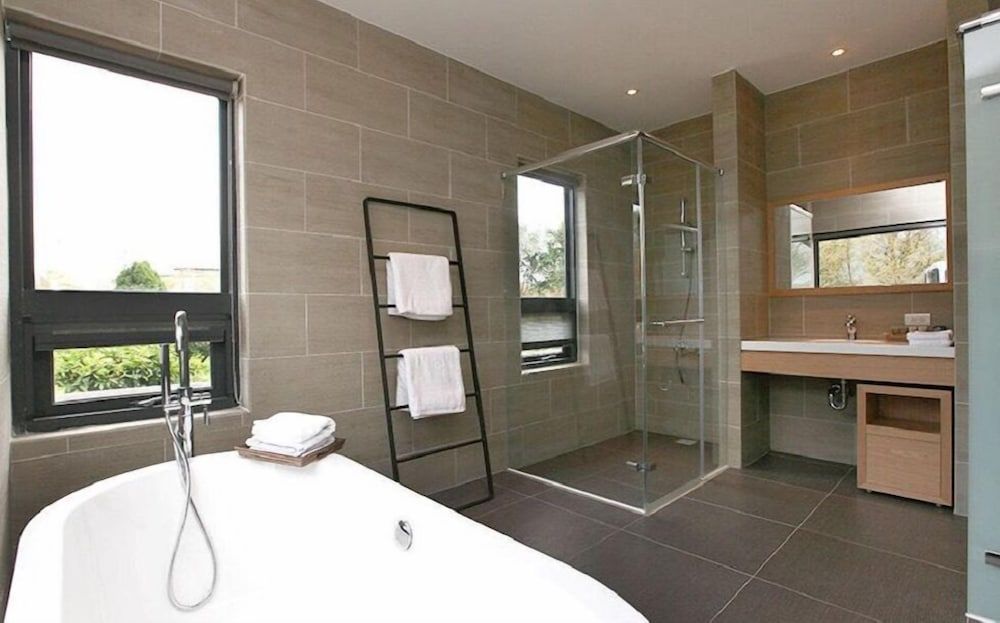 Lovely Pond Hostel Standard Quadruple Room 3