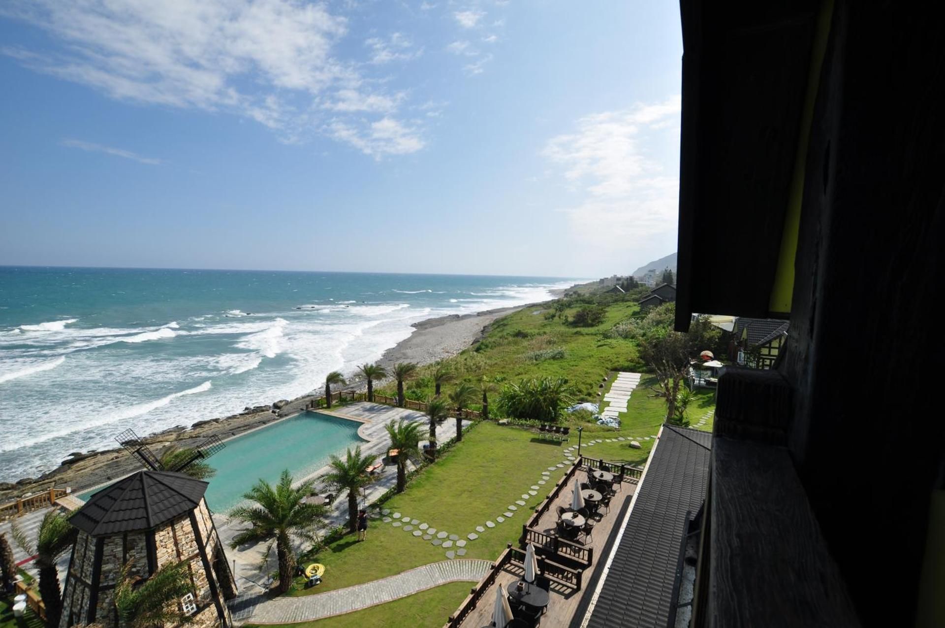 Family Room with Sea View