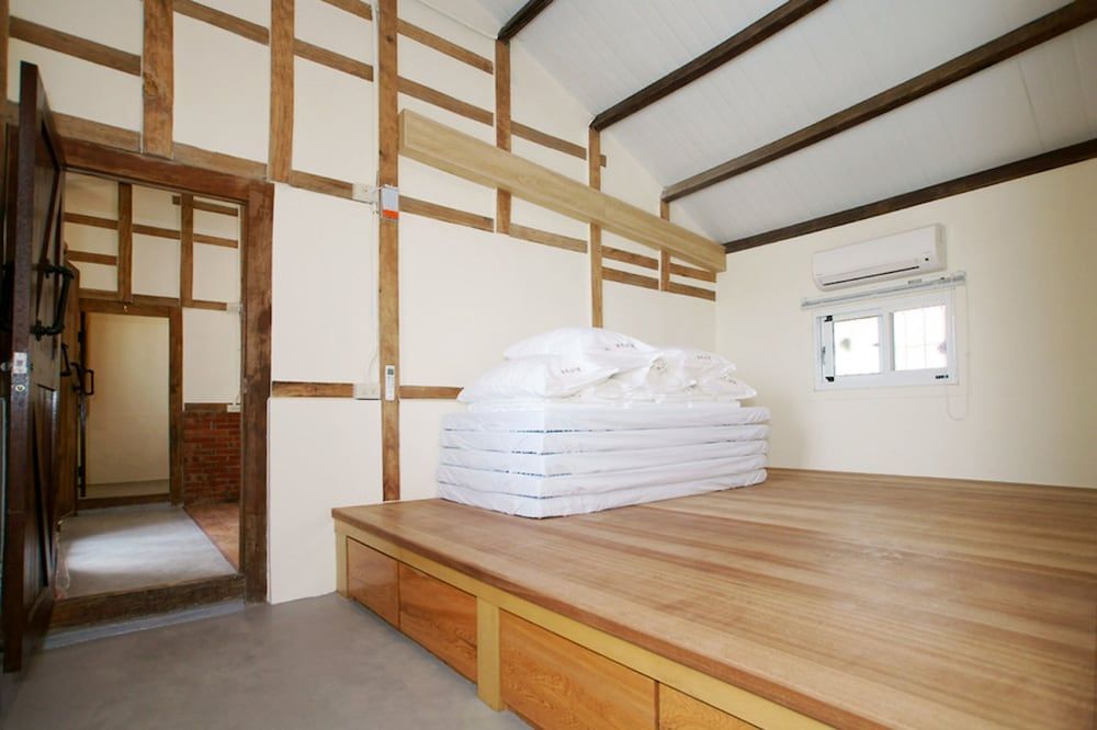 Comfort House