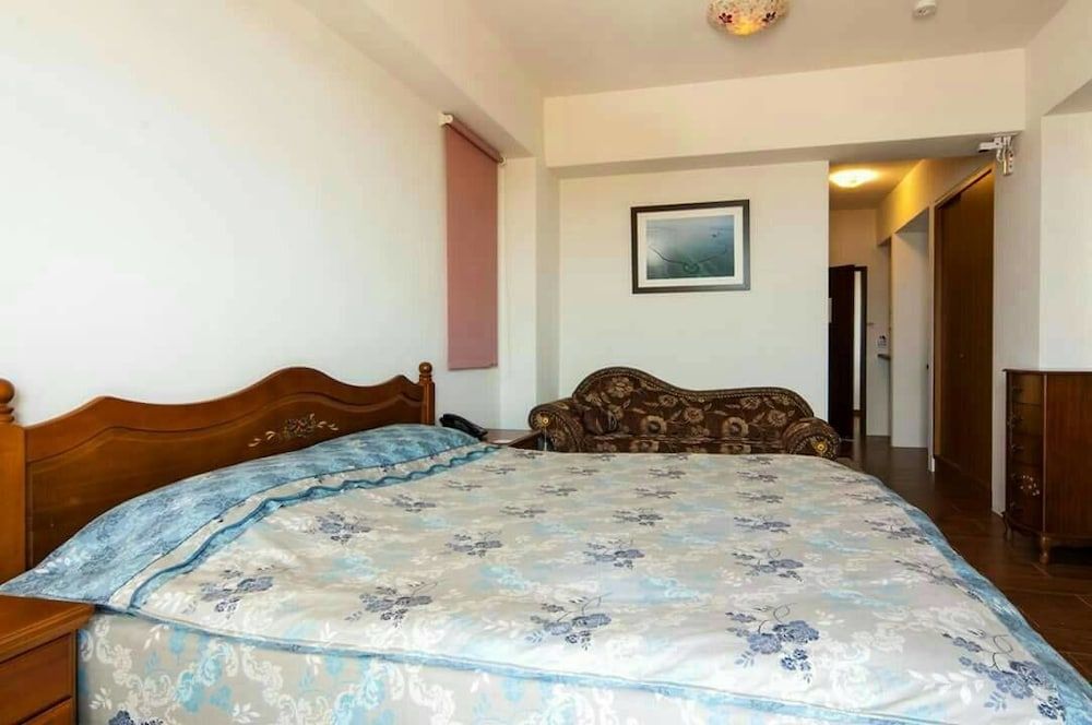 Longman Villa Elite Triple Room, 1 Bedroom 2