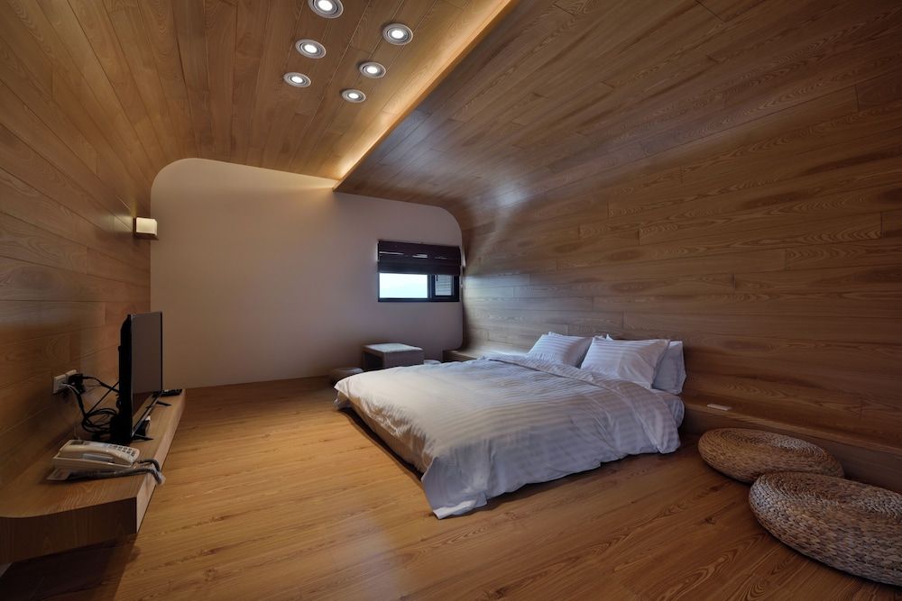 Shanyifang Resort Family Quadruple Room 5