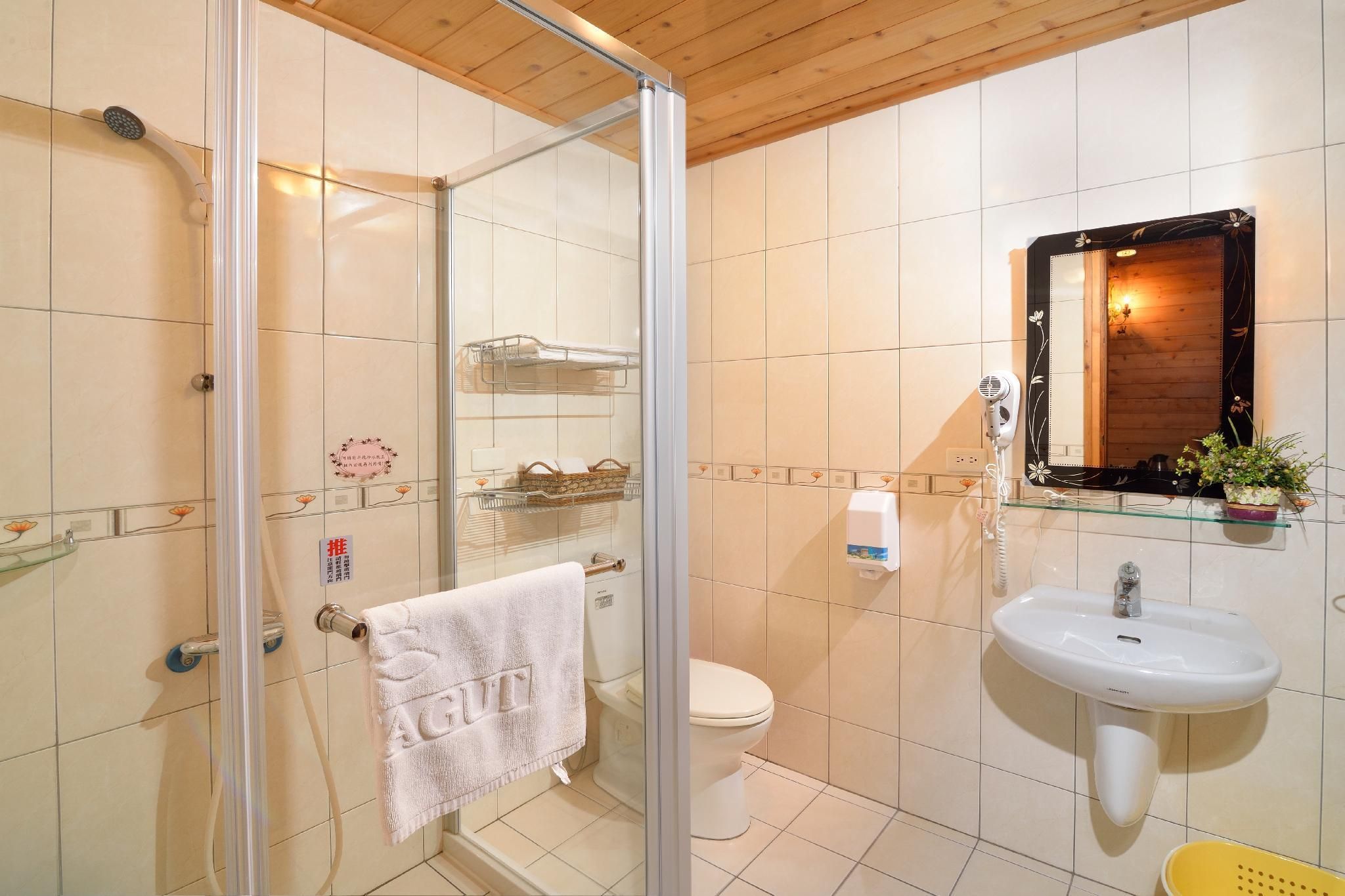 Japanese Family Suite