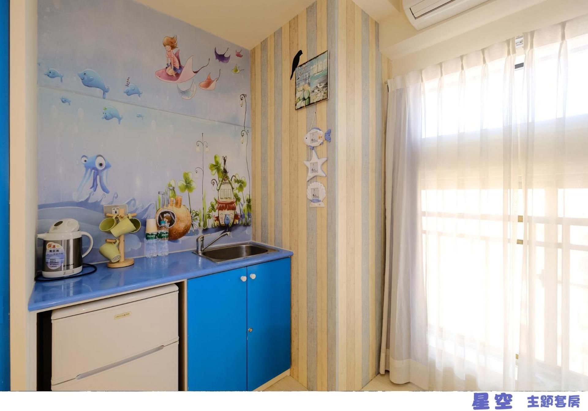 85 Asia Hotel Standard Quadruple Room 14