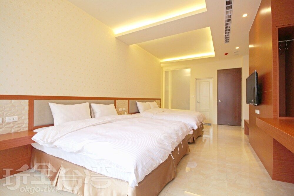 Deluxe Quadruple Room
