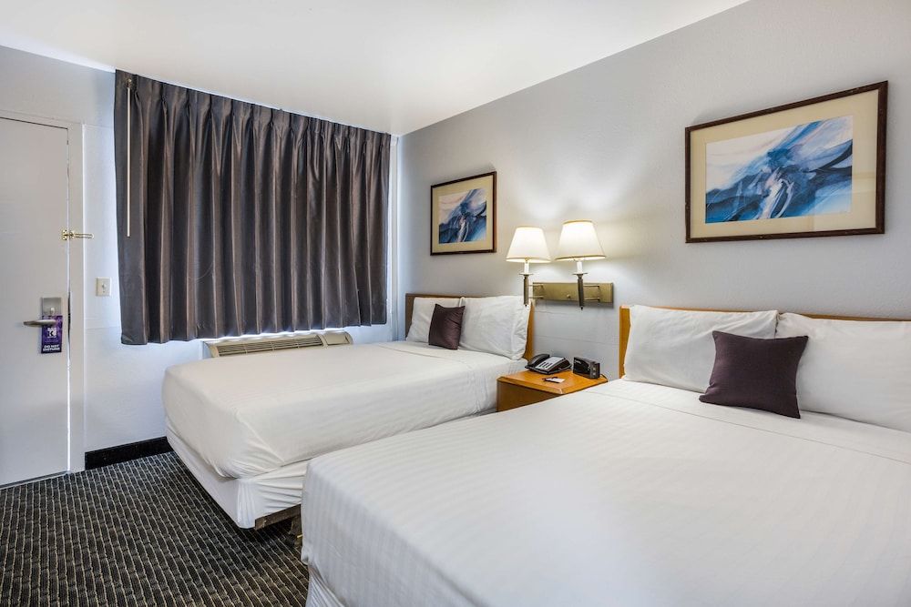 Room, 2 Double Beds, Smoking