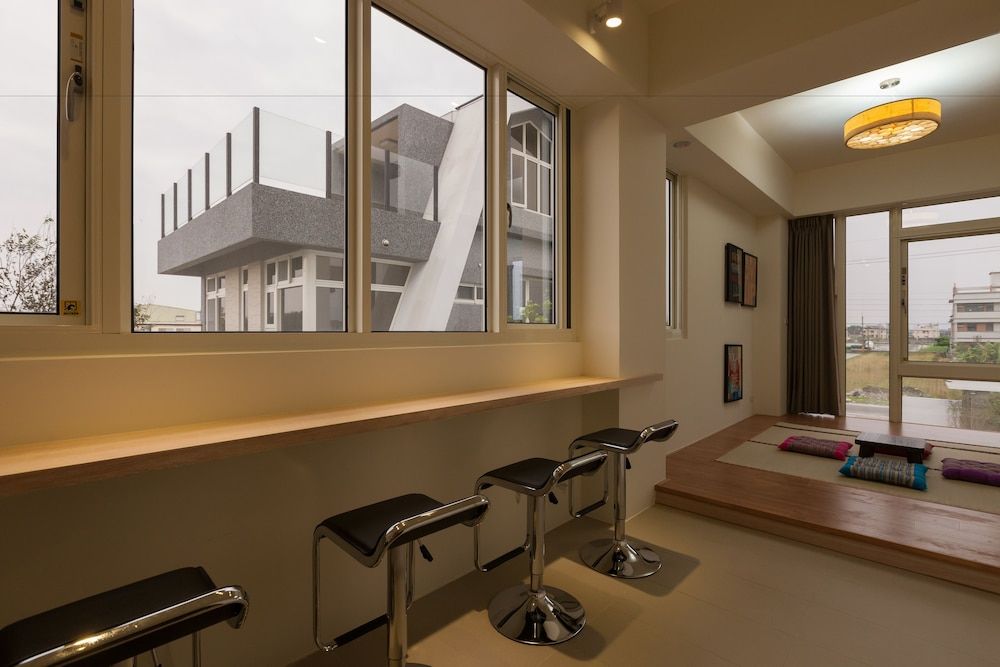 I Leisure iL BnB Family Quadruple Room, 2 Double Beds, Courtyard View, Courtyard Area (R204) 9