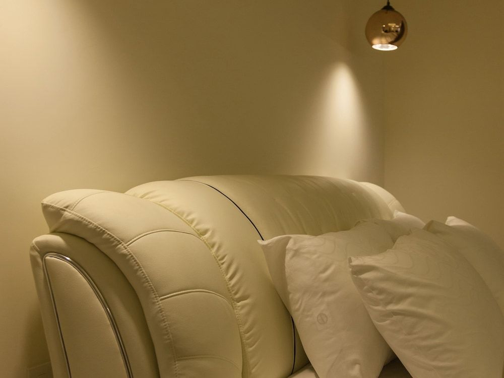 I Leisure iL BnB Deluxe Double Room (R302) 7