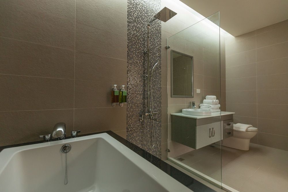 I Leisure iL BnB Family Quadruple Room, 2 Double Beds, Courtyard View, Courtyard Area (R204) 7