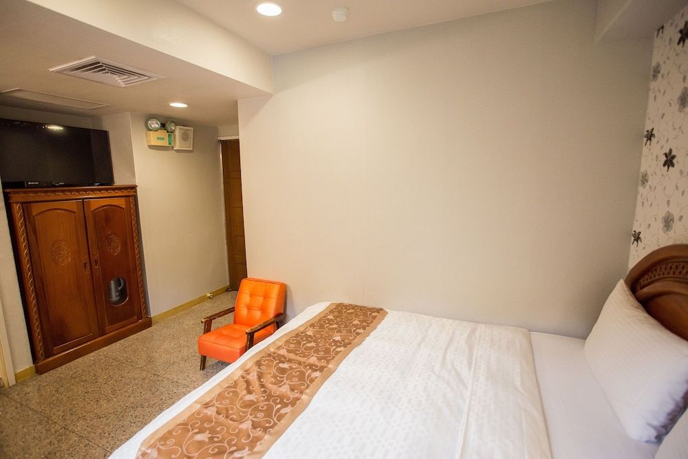 Mei Jia Mei Hotel Standard Double Room 26