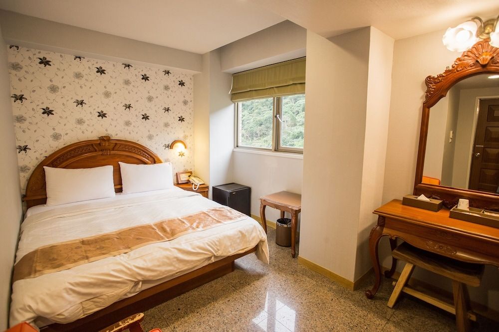 Mei Jia Mei Hotel Standard Double Room 9