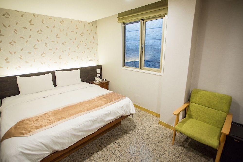 Mei Jia Mei Hotel Standard Double Room 11