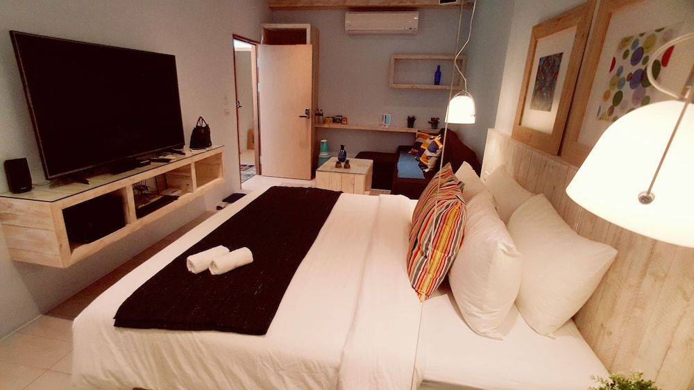 Azure Inn Standard Double Room 2