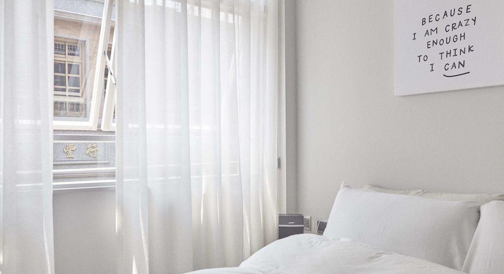 undefined The Door Inn 7