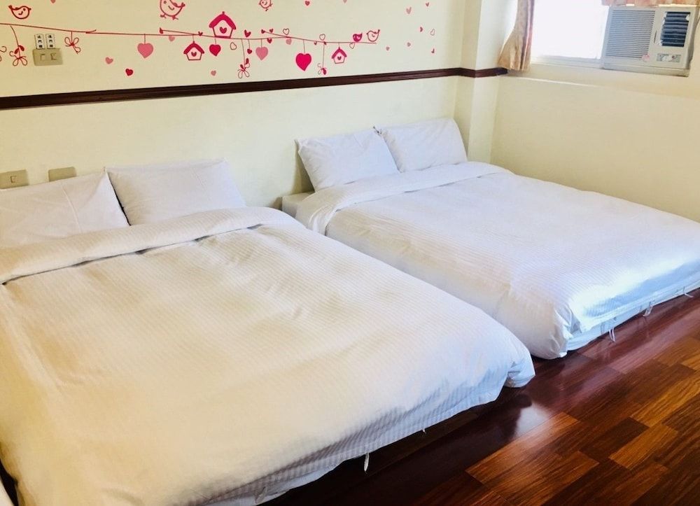 Sun Moon Beauty Comfort Room, 2 Double Beds