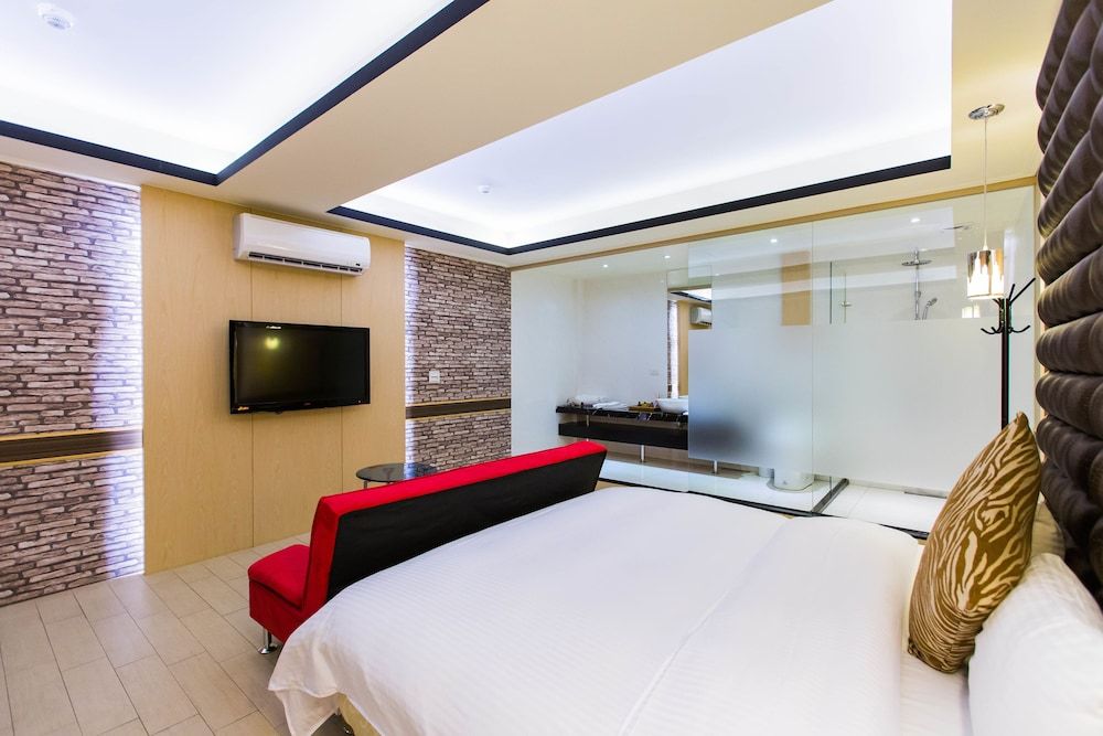 FM Vanilla Bed and Breakfast Romantic Double Room, 1 Queen Bed 4