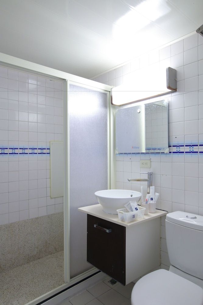 Chiayi Crown Hotel Economy Double Room, 1 Bedroom 9