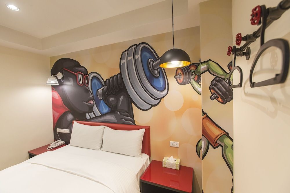 The Young Hotel Taoyuan Business Double Room, 1 Queen Bed 4